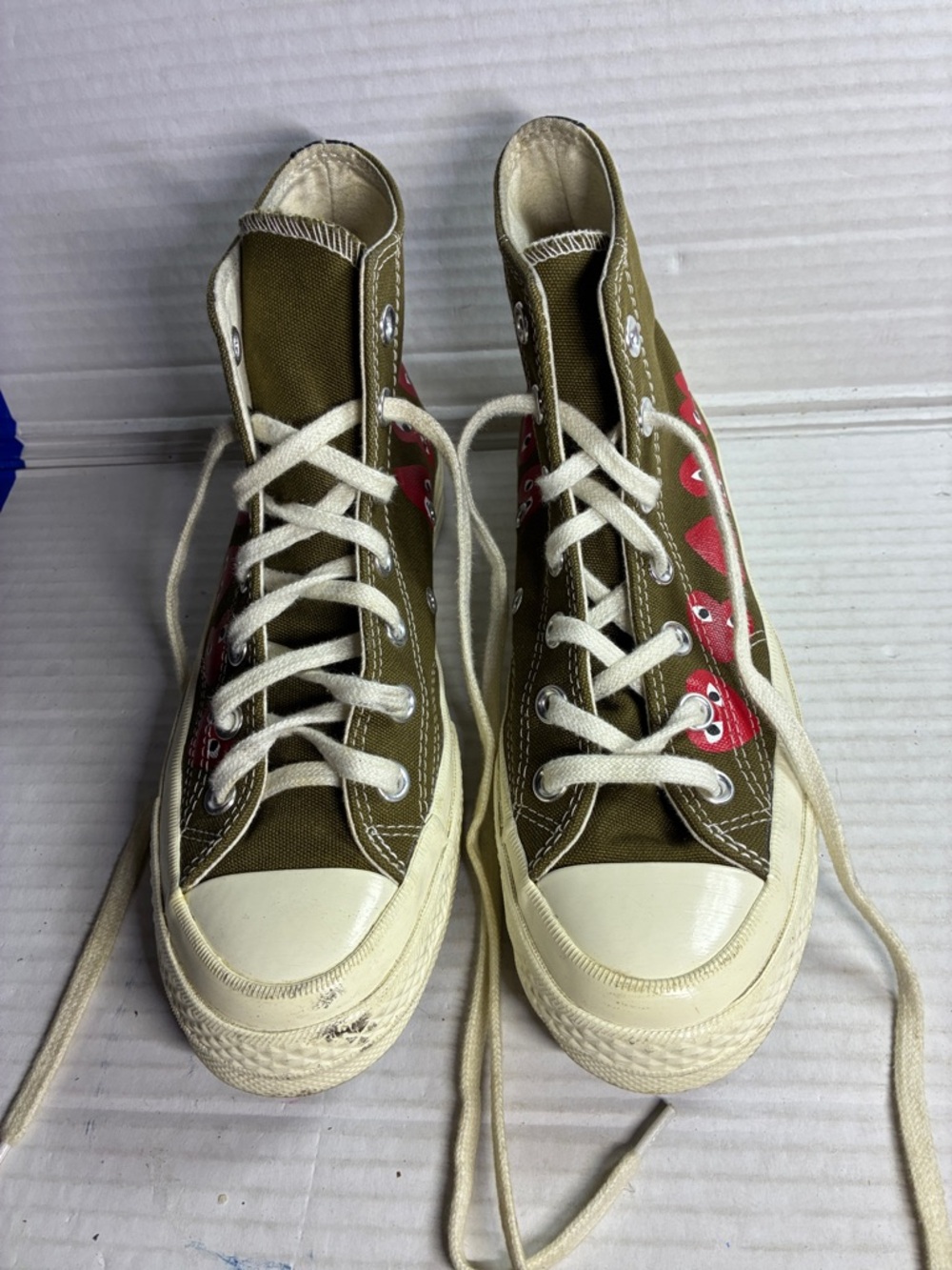 Converse Olive High-Top Canvas Sneakers with Red Heart Design. USED